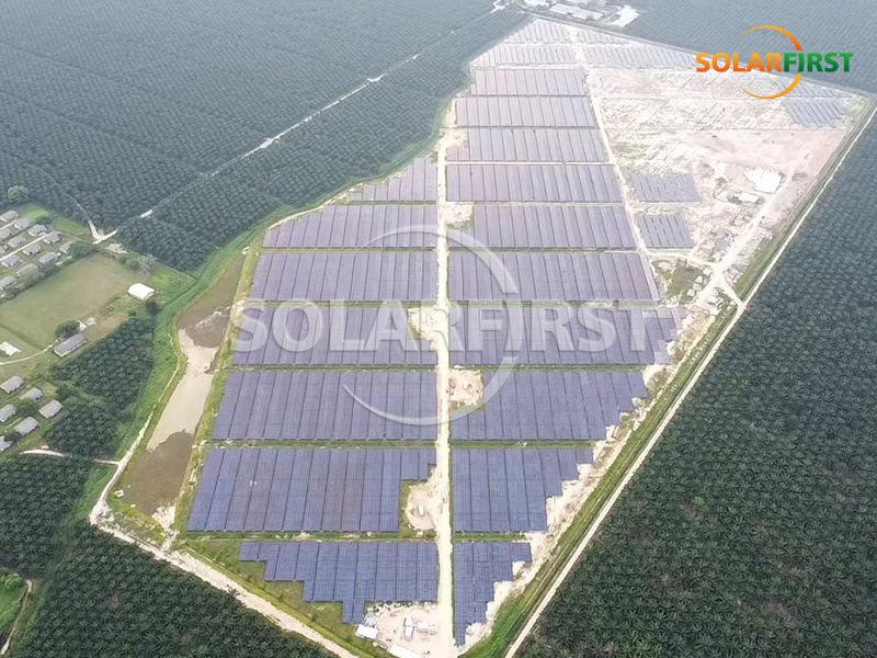 30 MWp Bodenmontage in Malaysia