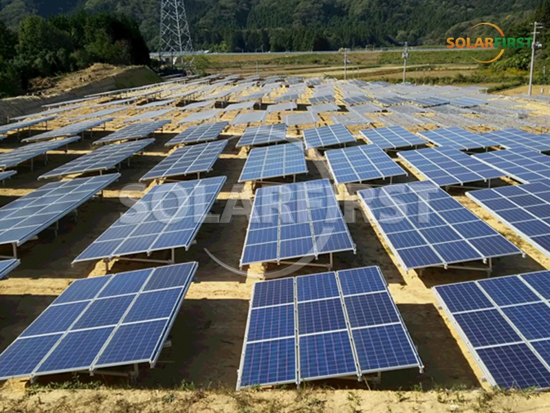 798 kWp Bodenmontage in Japan