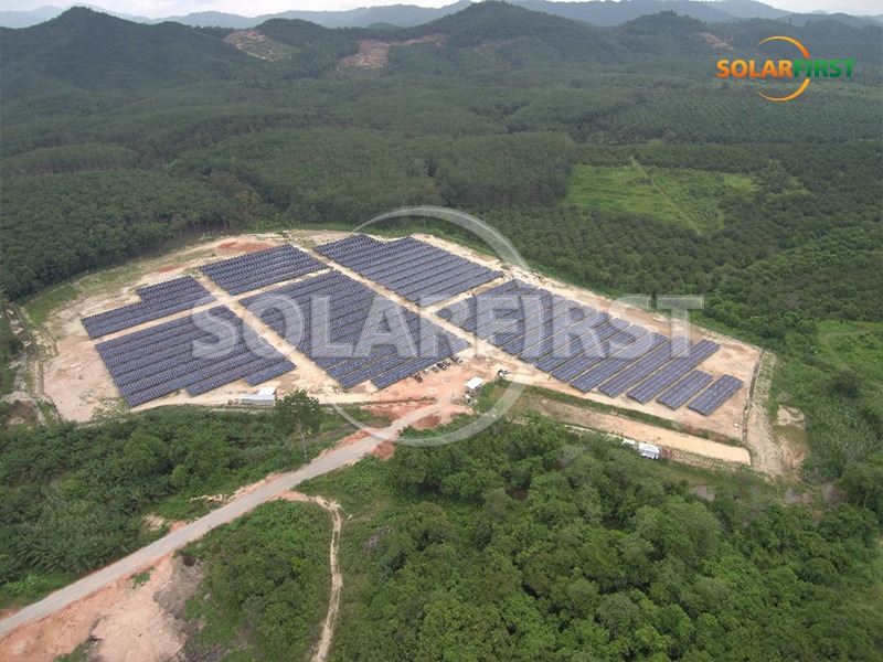 15,9 MWp Bodenmontage in Malaysia