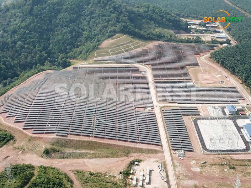 45 MWp Bodenmontage in Malaysia