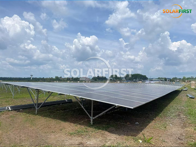 40 MWp Bodenmontage in Malaysia