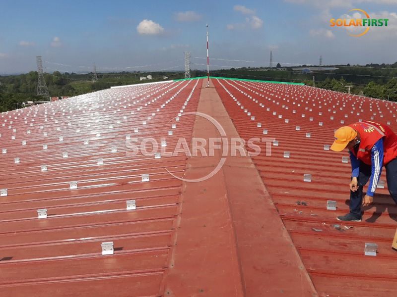 6MWp Metallziegeldachmontage in Vietnam