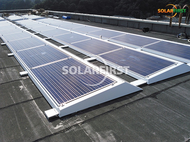 80KWp Ballasthalterung in Japan