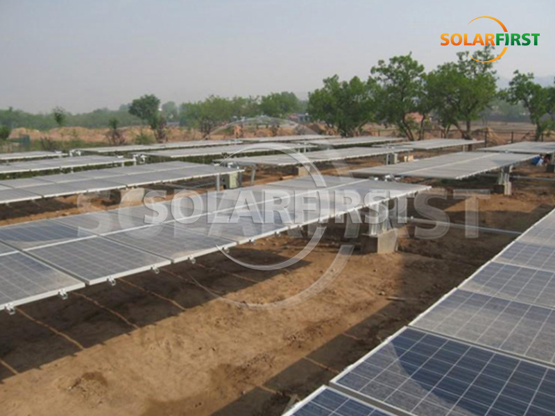 600 kWp flache einachsige Nachführung in Qinghai