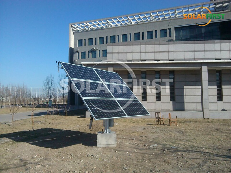 1,8 kWp Zweiachsen-Nachführung an der Tianjin University of Commerce