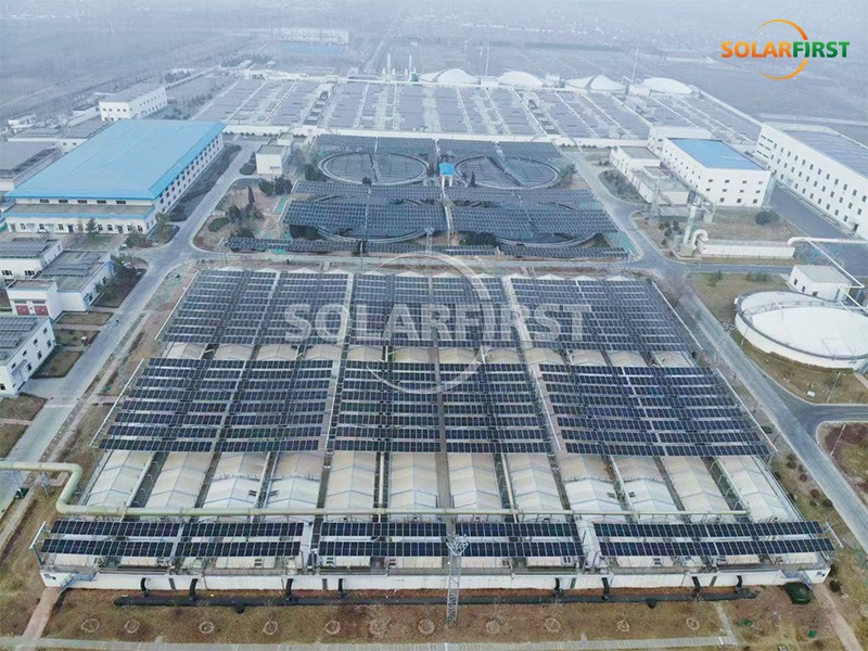 Montage einer flexiblen Kläranlage mit 1,9 MWp in China