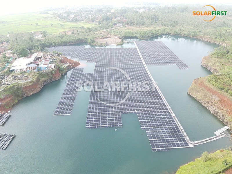 Schwimmende Photovoltaikanlage mit 7,2 MWp in Hainan, China