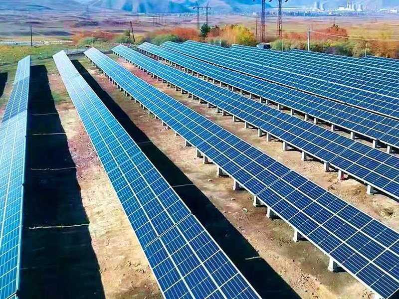 Prognose zur weltweiten Nachfrage nach PV-Modulen: 240 GW im Jahr 2022 trotz Lieferengpässen