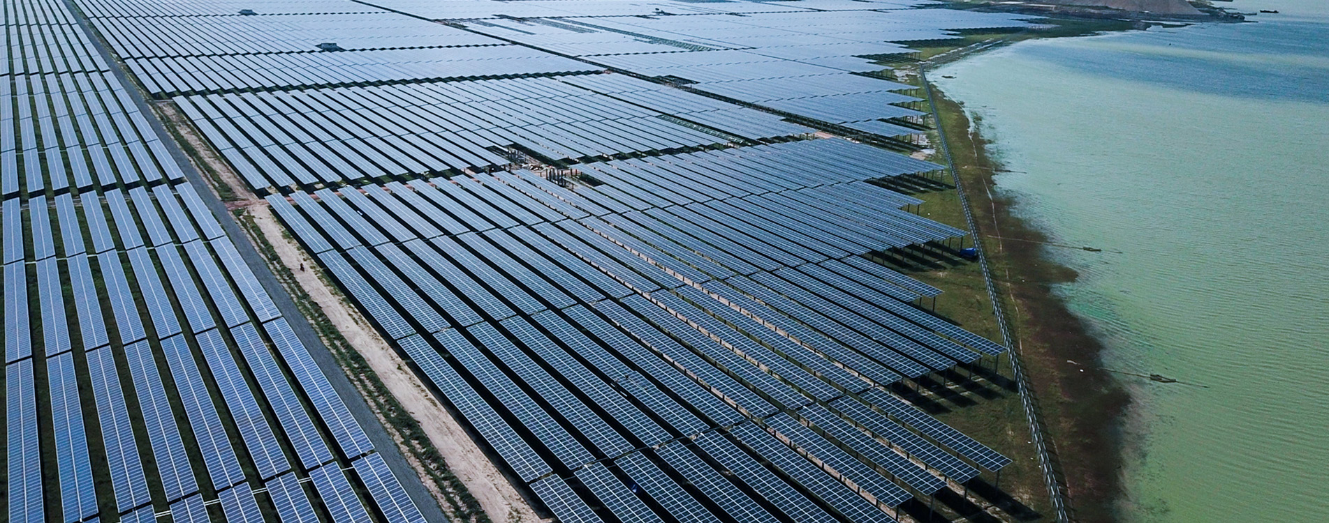 Das 108 MWp-Freiflächenkraftwerksprojekt von Solar First in Vietnam ging 2020 ans Netz
