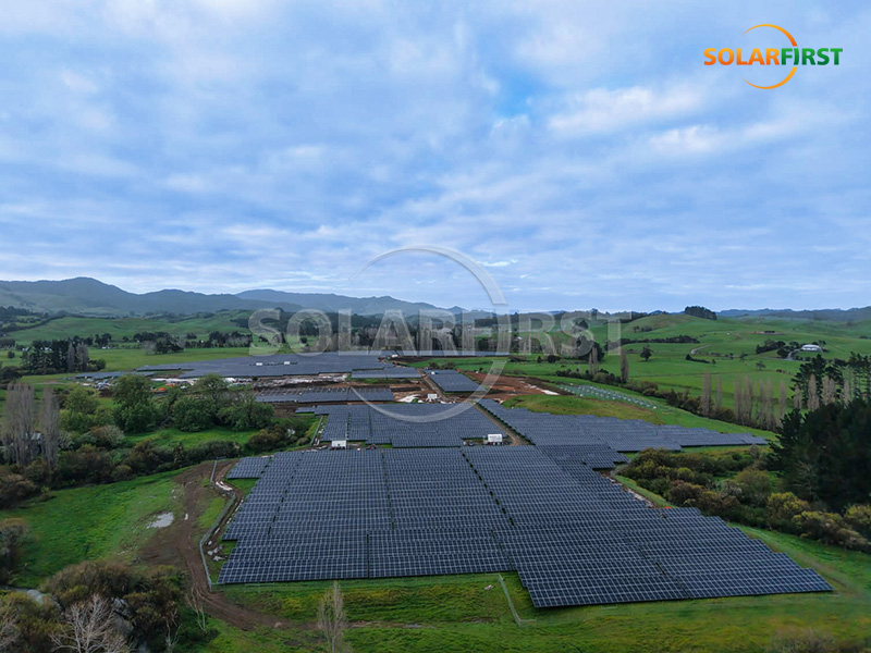 30,7 MWp Bodenmontage in Neuseeland