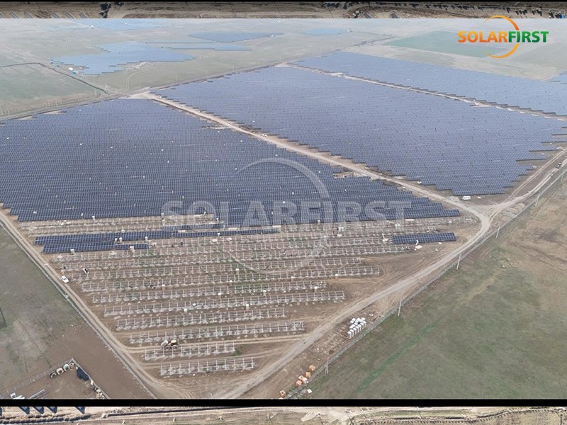 Solar First Group Georgia 23,8 MWp Solarpark-Kraftwerk